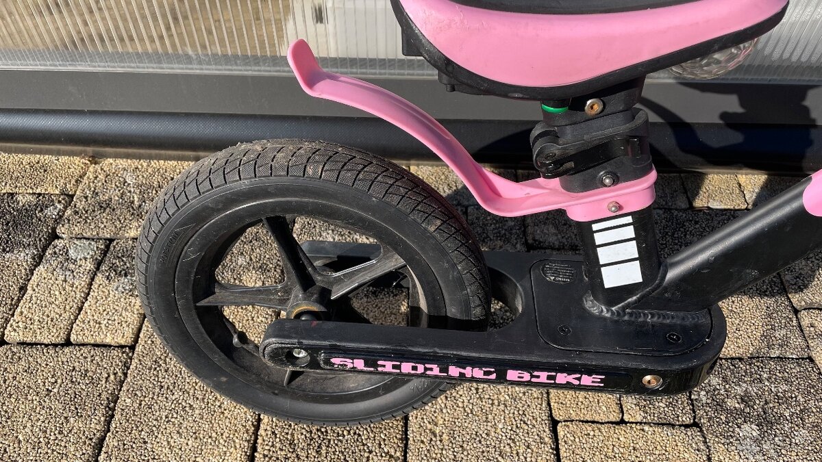 Růžové odrážedlo - 2