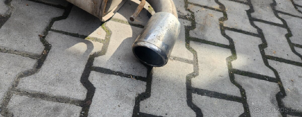 Subaru impreza XV, výfuk 2.0d - 2