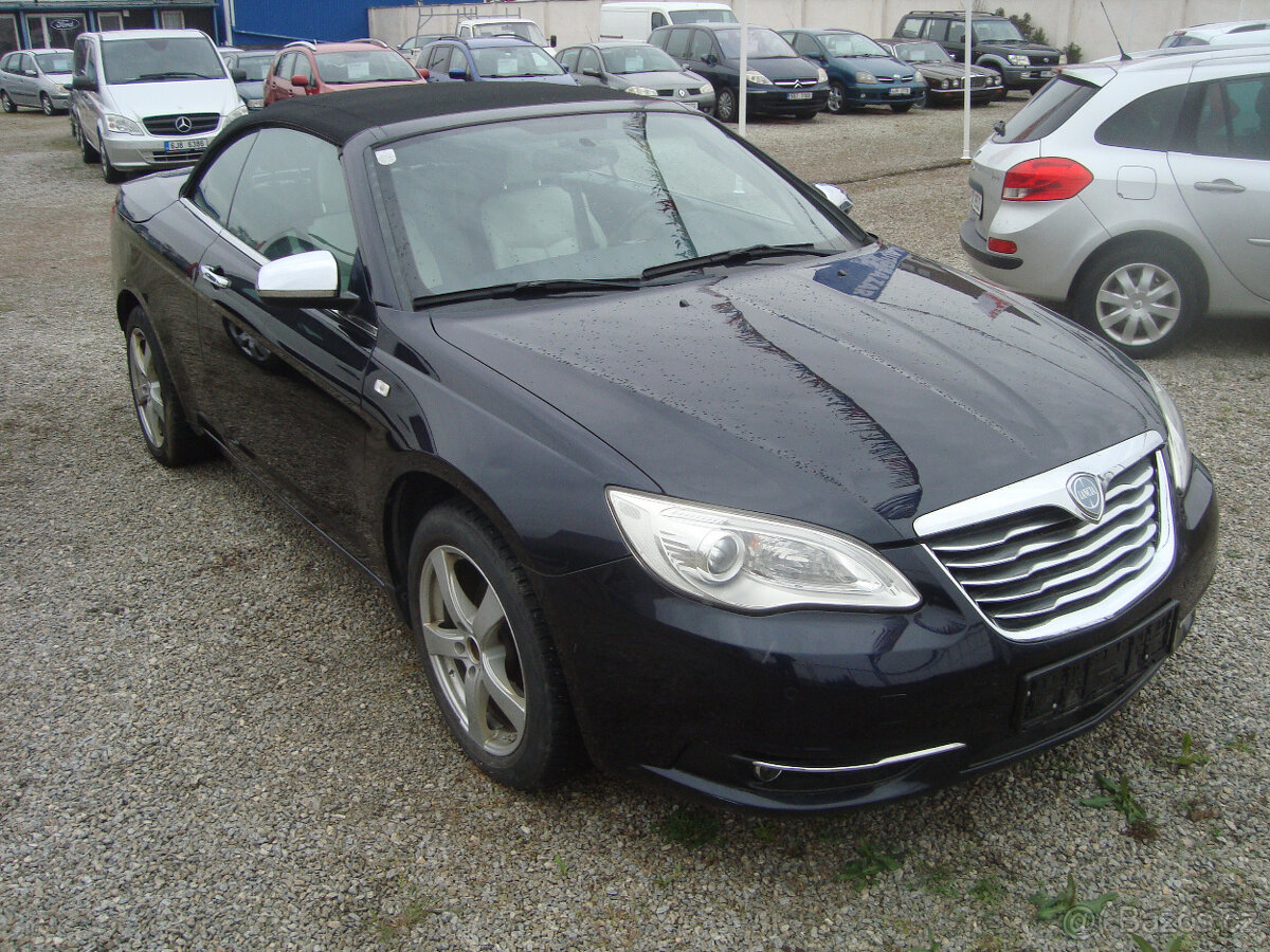 Lancia Flavia 2,4 cabrio - 2