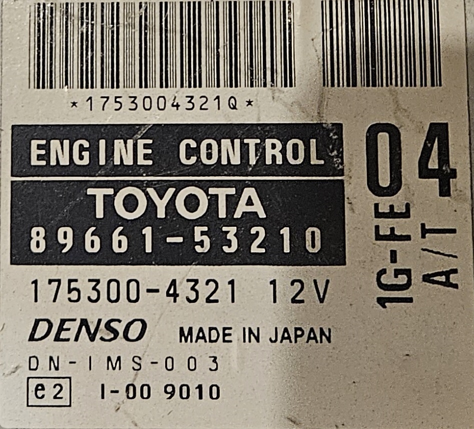 Řídící jednotka motoru Lexus IS200 Toyota - 2