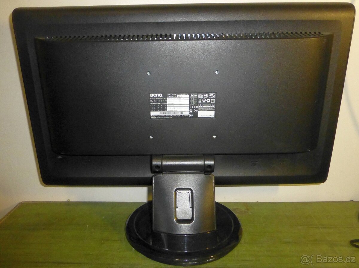 FullHD LCD monitor BENQ 22 palců, DVI - 2