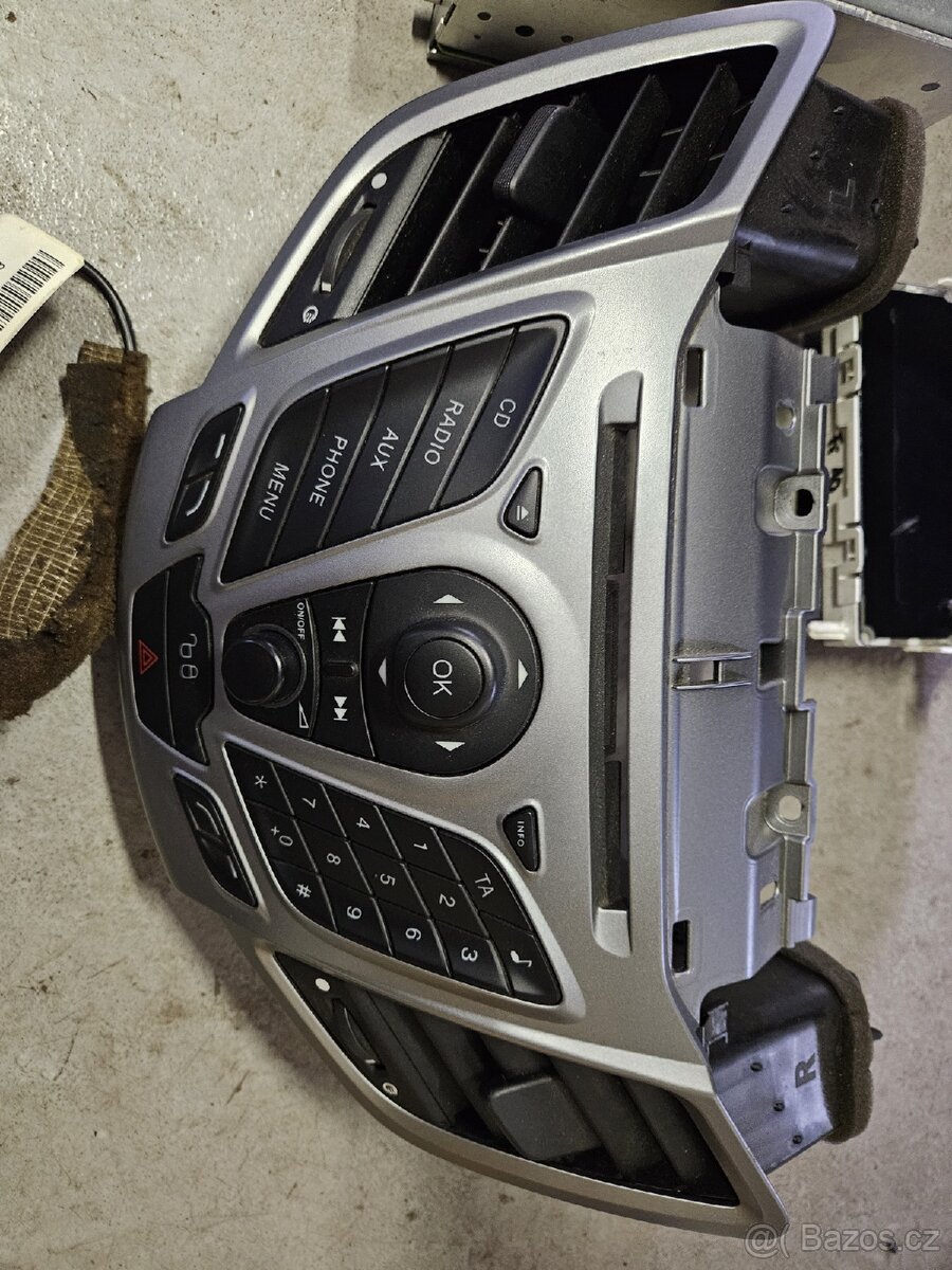 Autorádio s BT modulem Ford Fiesta 2009 - 2