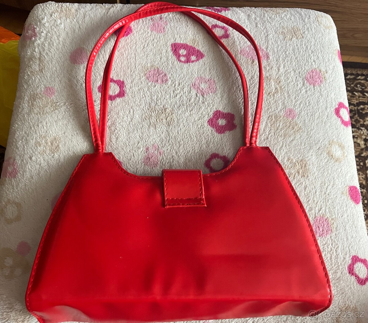 Kabelka menší červená - 2