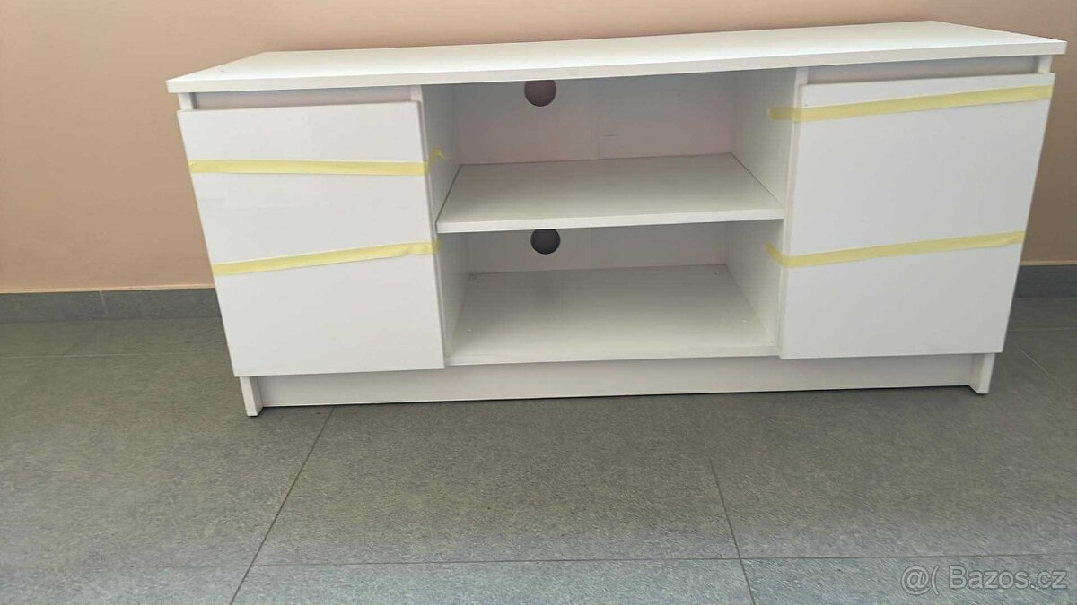 Tv stolek - 2