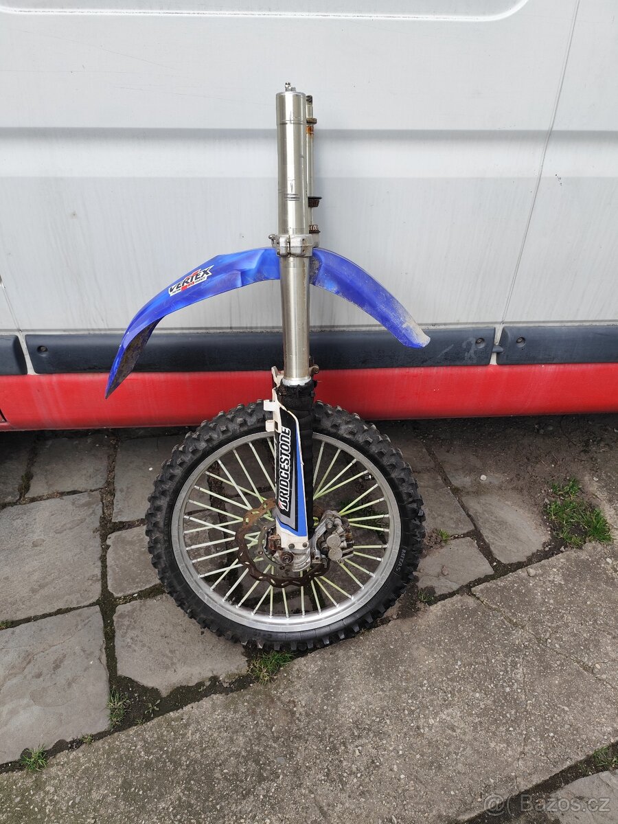 Předek Yamaha yz250f, 2002. - 2