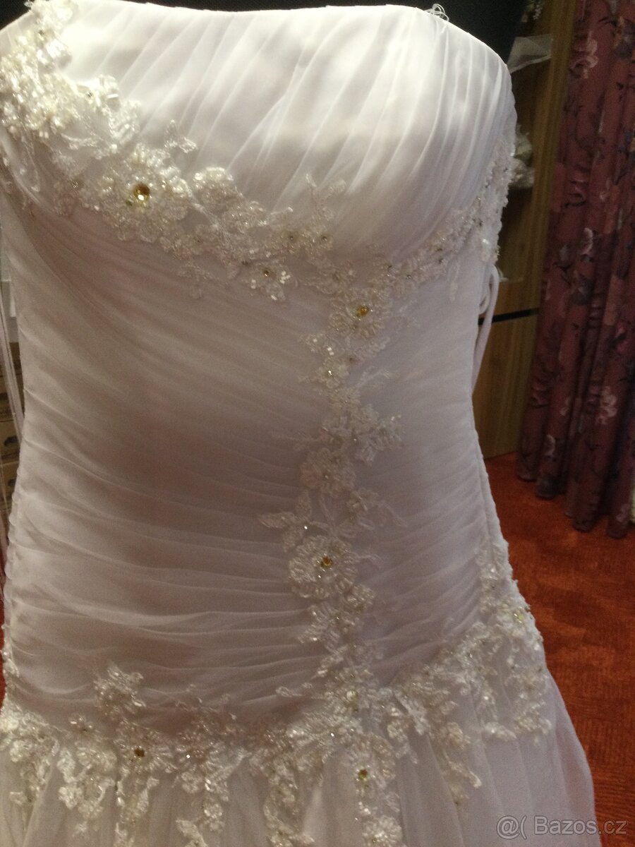 Svatebni saty vyprodej salonu - 2