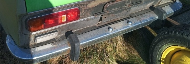 Moskvič 2140,2138, koupím zadní nárazník - 2