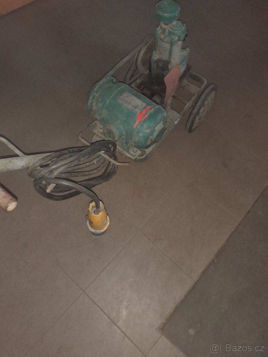 Kompresor s motorem - 2