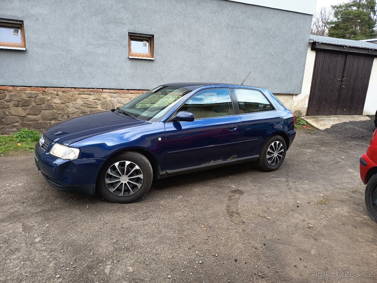 Audi A3 1.6 e.v 98 - 2