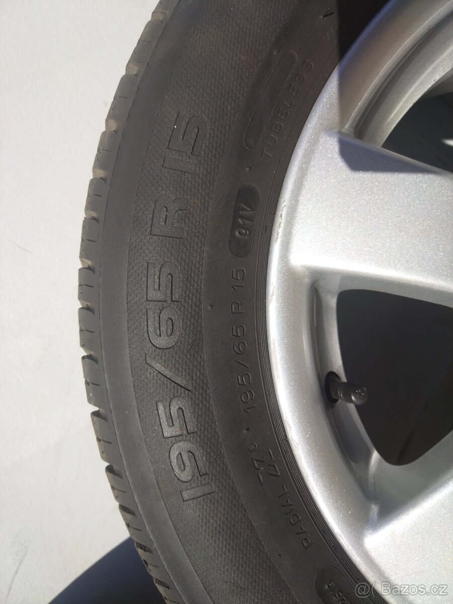 Prodám sadu alu kol 195/65 r15 5x115 - 2