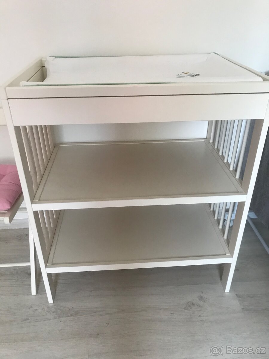 Přebalovací pult Ikea - 2