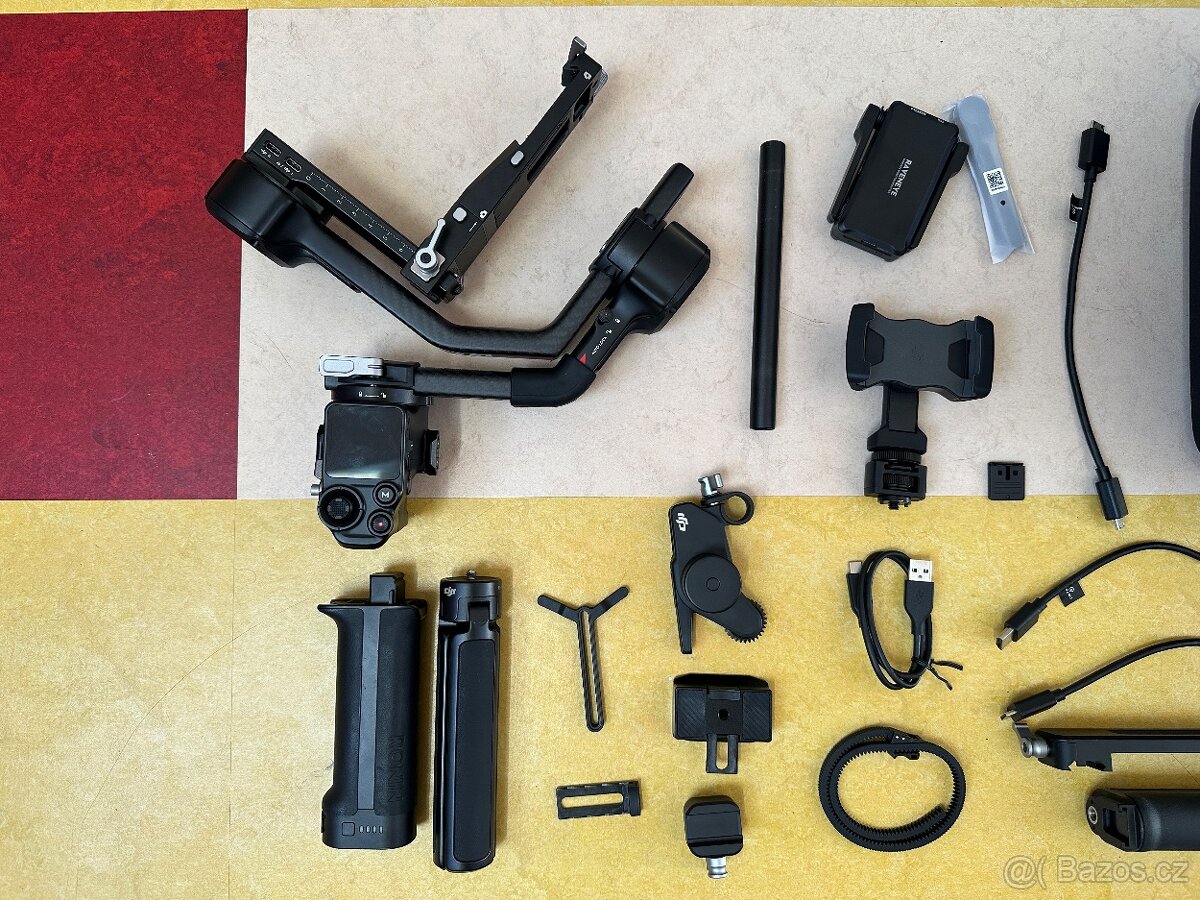 DJI RS 4 Pro Combo - 2