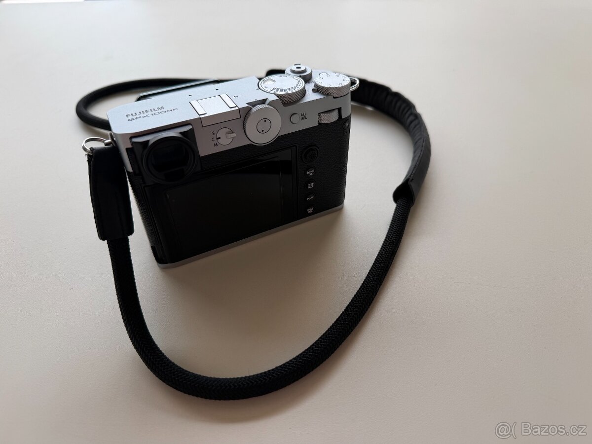 Fujifilm GFX 100 RF - 2