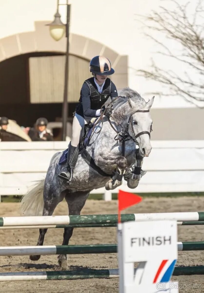 7 leta pony raketka - 2