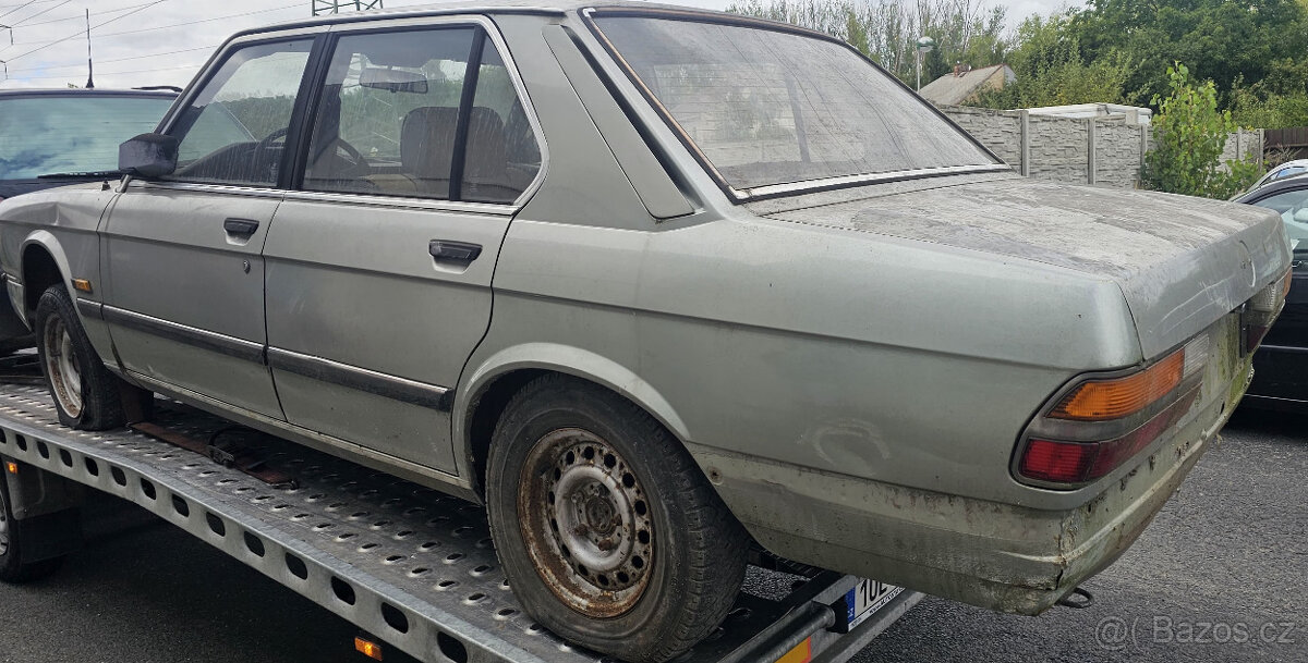 BMW 525i e28 - 2