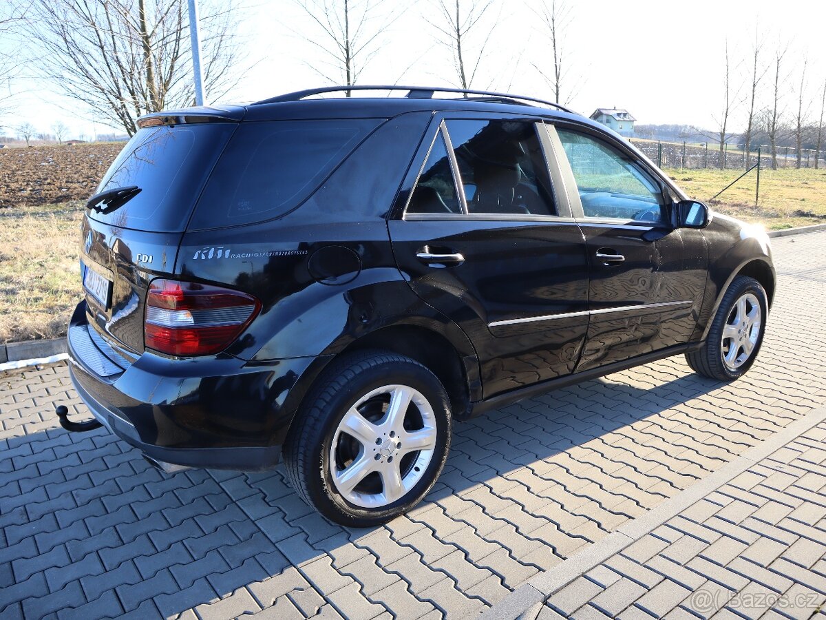 Mercedes-Benz ML 320 CDI  4MATIC  rv.5/2006 - 2