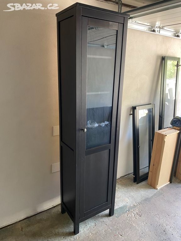 Hemnes nábytek z Ikea - 2