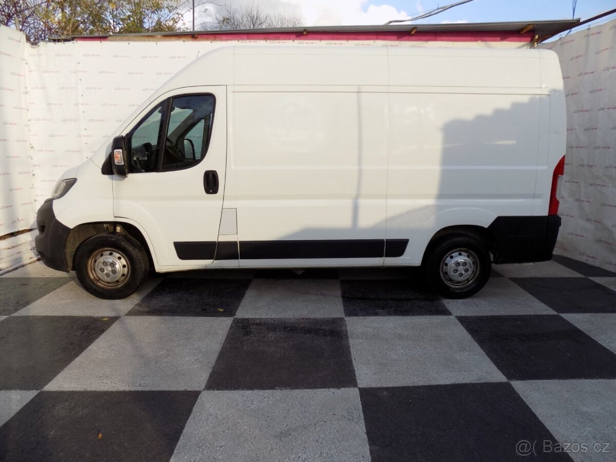 Peugeot Boxer 2.2 BlueHDi/333/L2H2/NAVI/DPH/ - 2