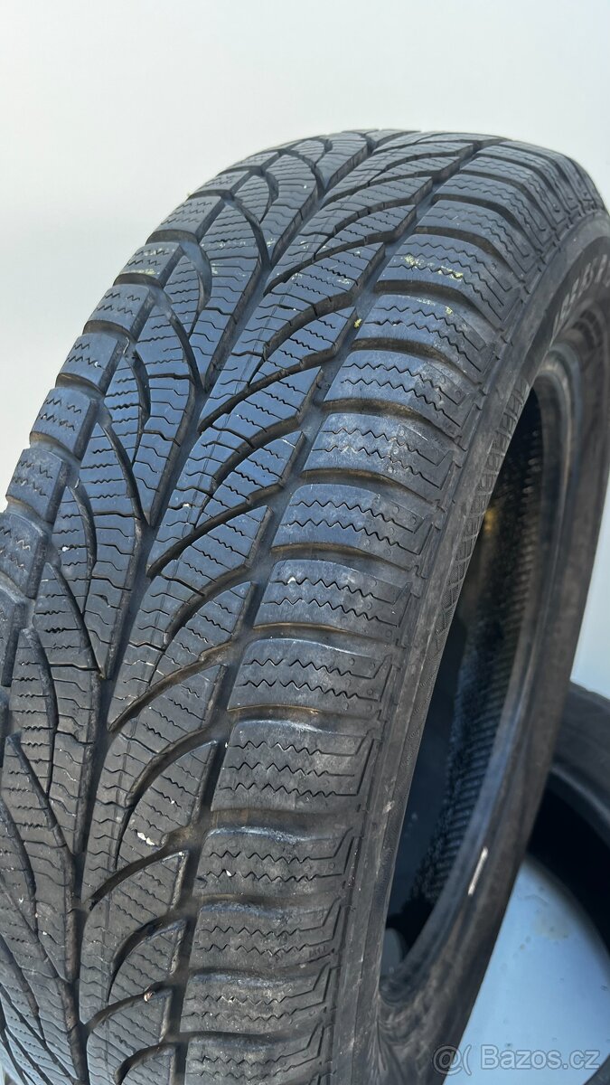 2x zimní pneu - 185/65 R15 88T - PAXARO - 7mm - 2