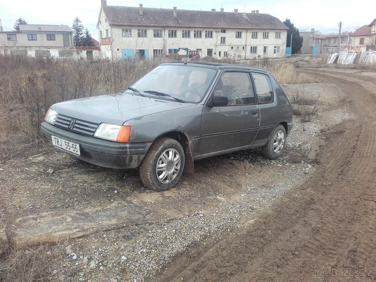 Peugeot 205 1,4 XT 1986 - 2