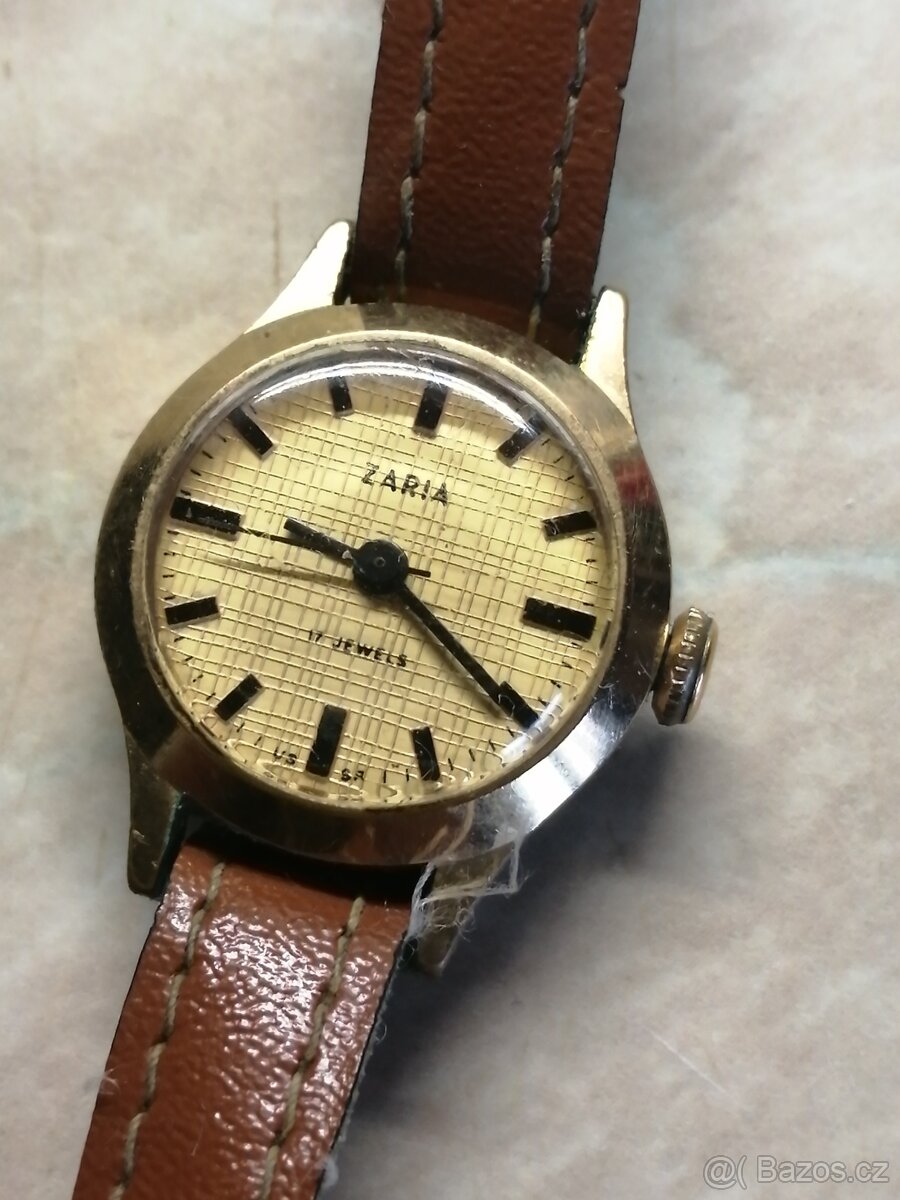 Dámské hodinky Zarja zlacené - 2