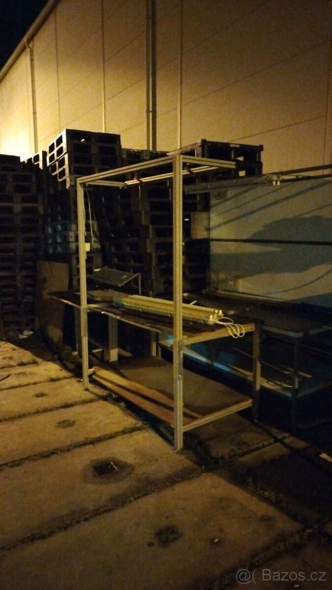 Pracovni stůl dilensky ponk - 2