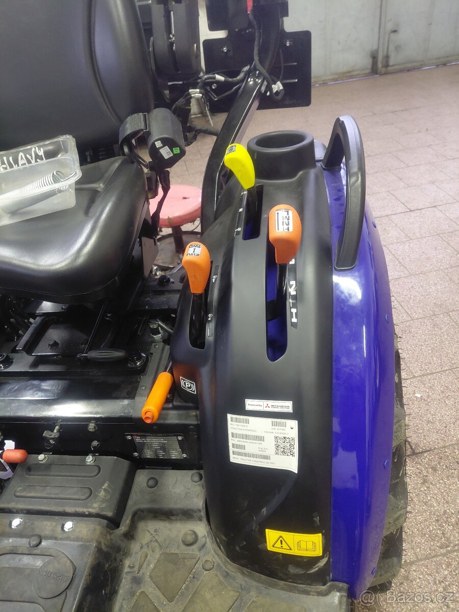 Malotraktor Farmtrac 26 4WD 4WD PRO - 2