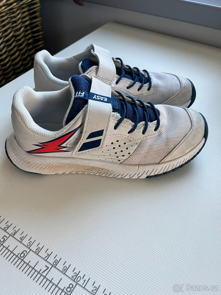 Prodám tenisky Babolat vel. 33 - 2