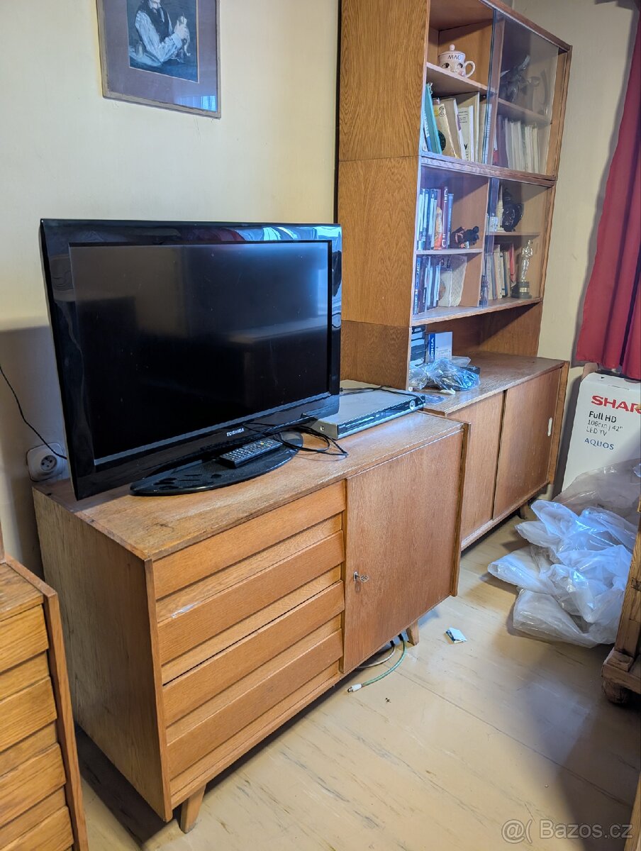 Starý nábytek. - 2