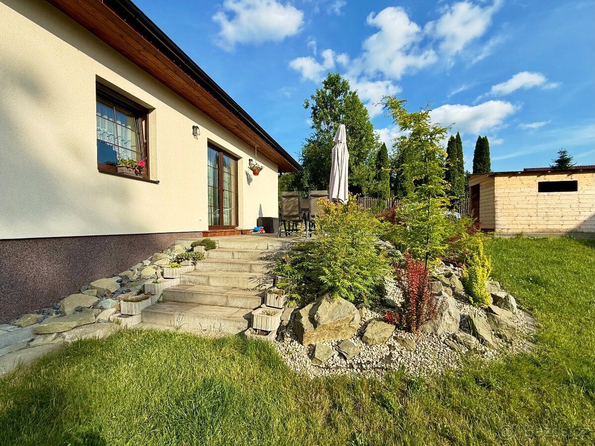 Prodej rodinného domu v Žermanicích - 2