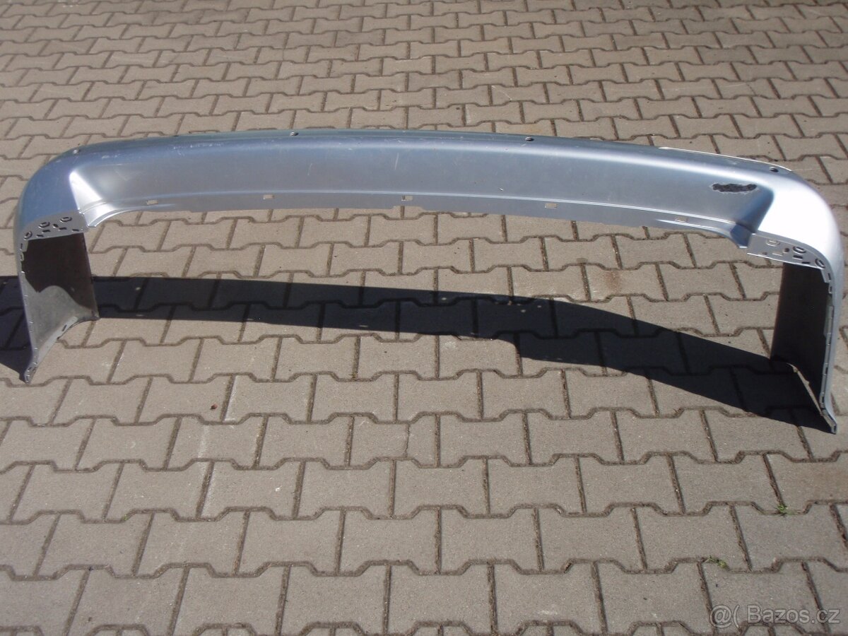 zadní nárazník VW Transporter T5 7E5807417F - 2