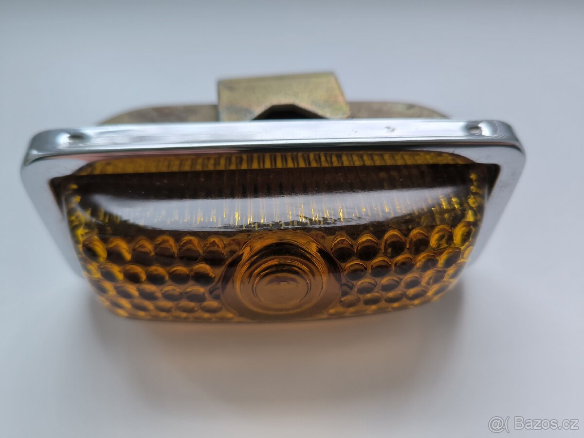 TATRA 603 - mlhové světlo - 2