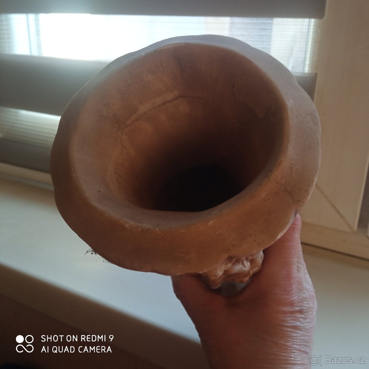 Hliněná váza. - 2