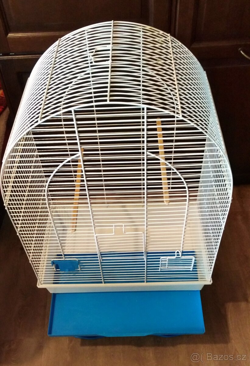Prodám ptačí klec pro menší ptáky. - 2