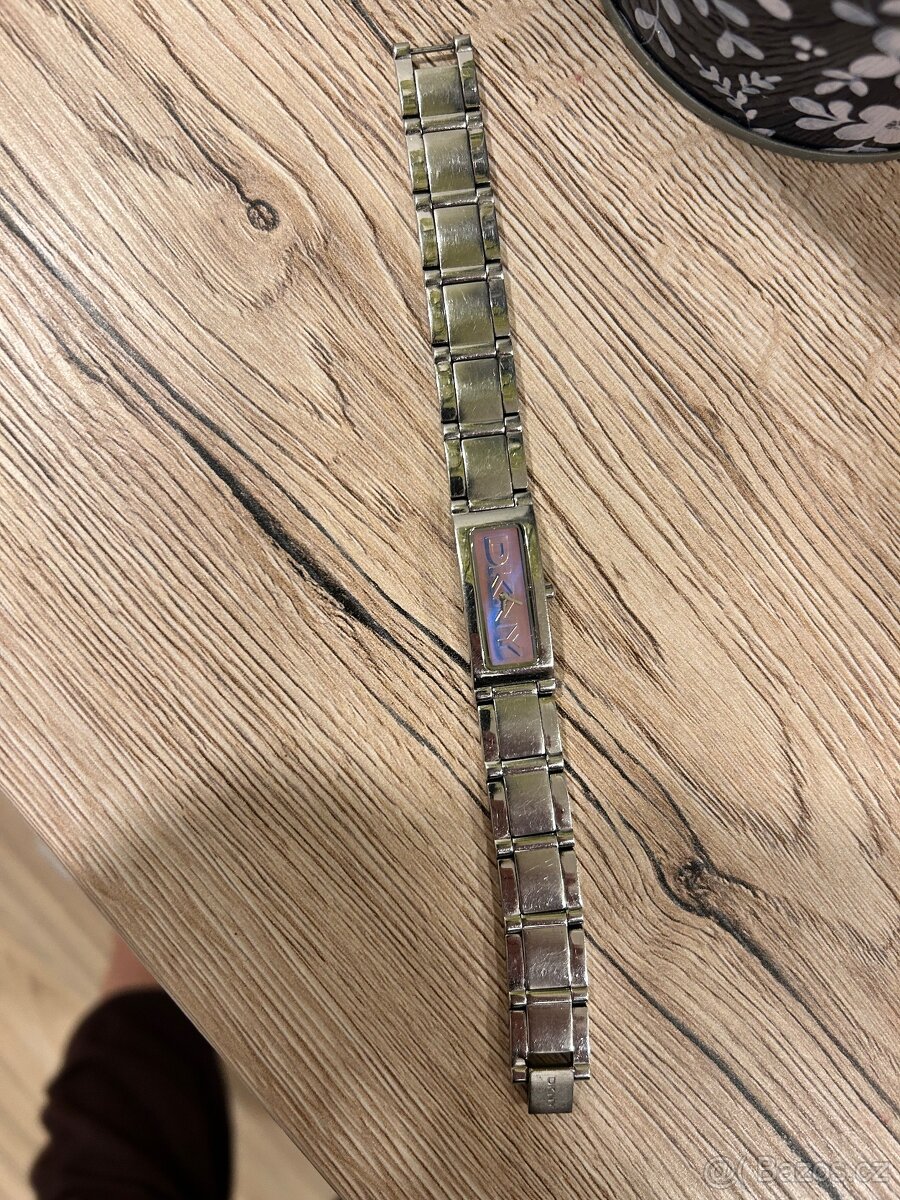 Hodinky dámské značky DKNY - 2