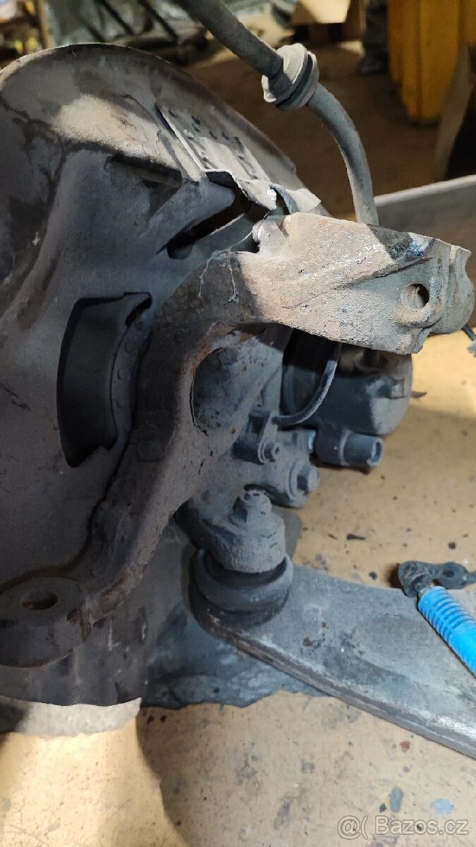 BMW E46 M3 přední brzdy tehlice rameno - 2