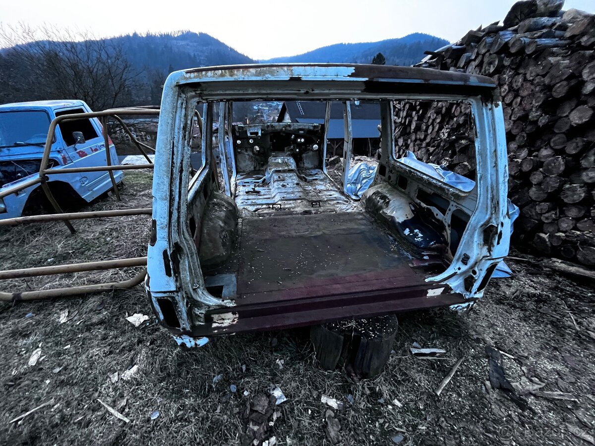 Nissan Patrol - Bordel - 2