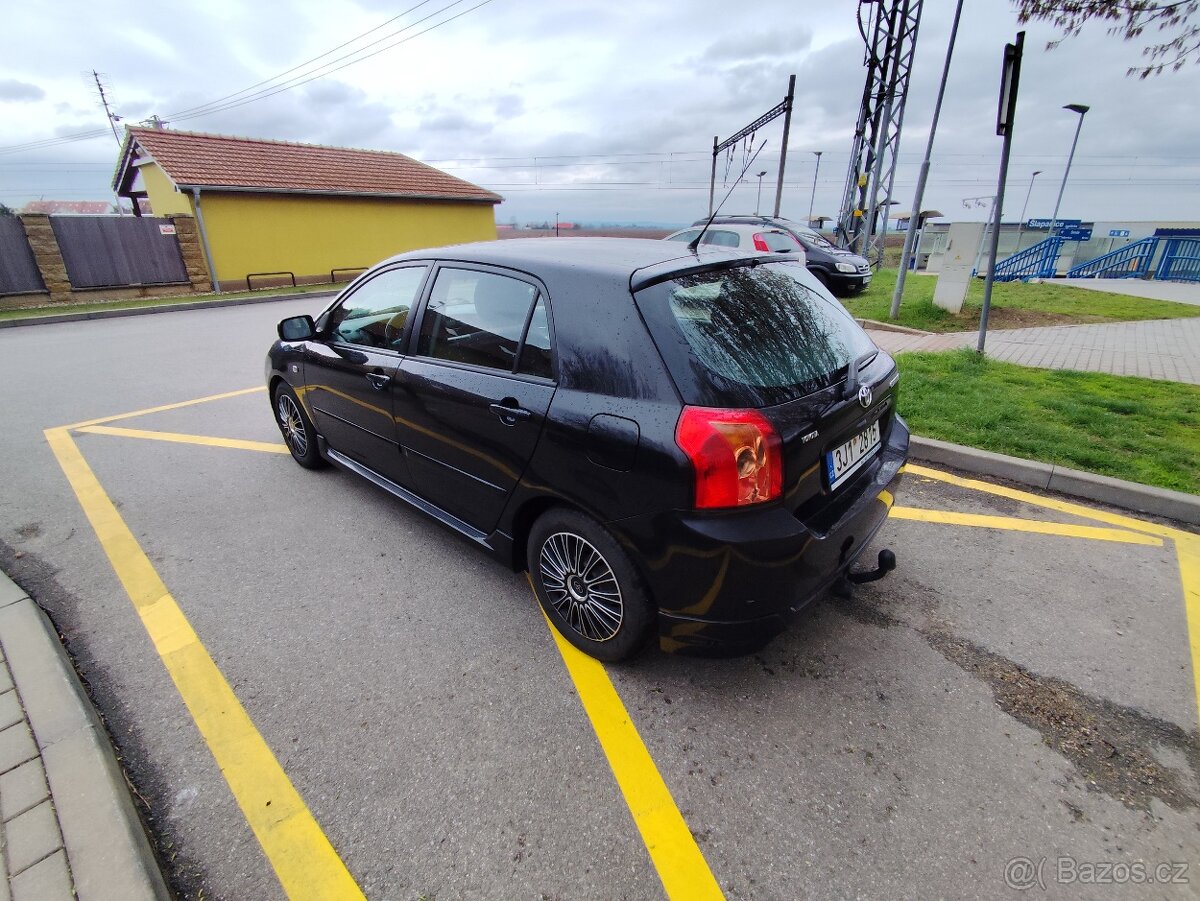 Toyota Corolla 1.6i 81kw E12U - 2