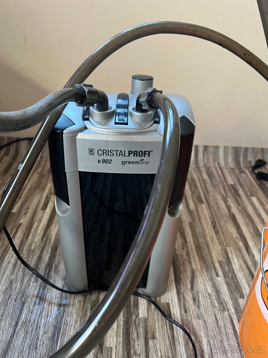 Akvarijní filtr JBL - 2