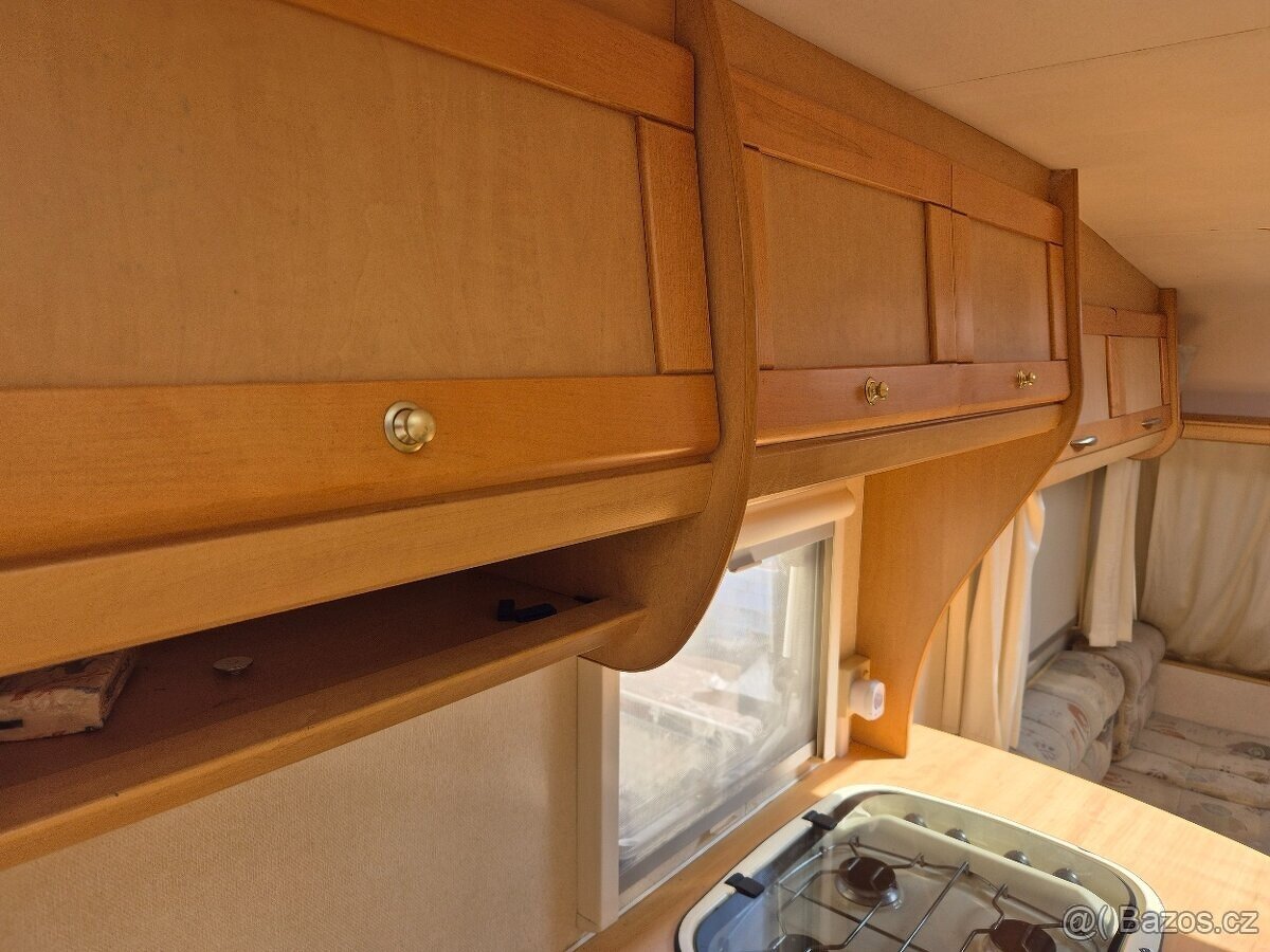 Obytný anglický karavan Bailey Ranger 500/5 - 2