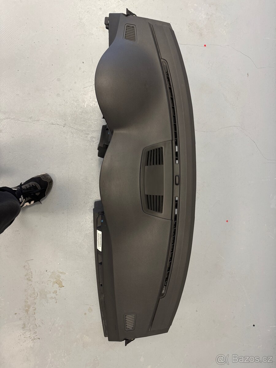 Palubní deska e90 e91 - 2