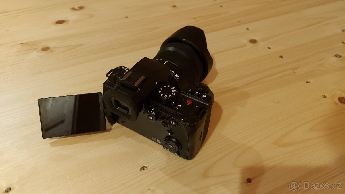 PANASONIC Lumix DC-S5 II s objektivem 20-60mm - ZÁNOVNÍ - 2