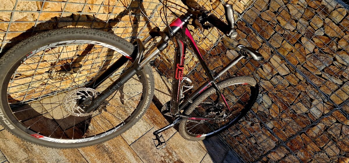 Dámské kolo 4EVER Hazzard Lady - 2