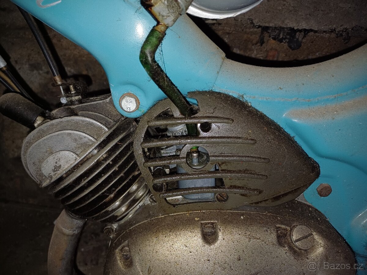 Stadion S22,S11,S1,pojízdný,pozůstalost,moped - 2