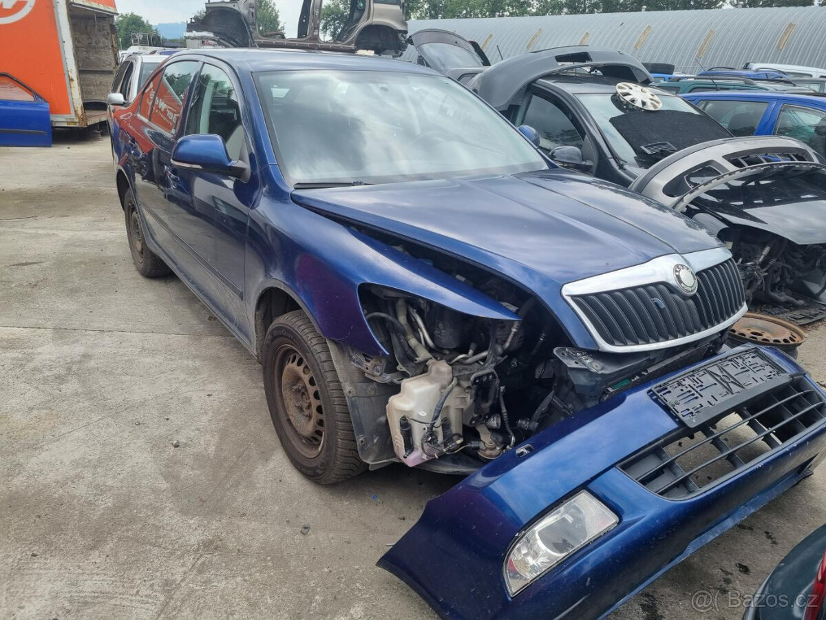 Škoda Octvavia II Facelift 2.0 TDI ( BKD ) 103kW r.2010 modr - 2