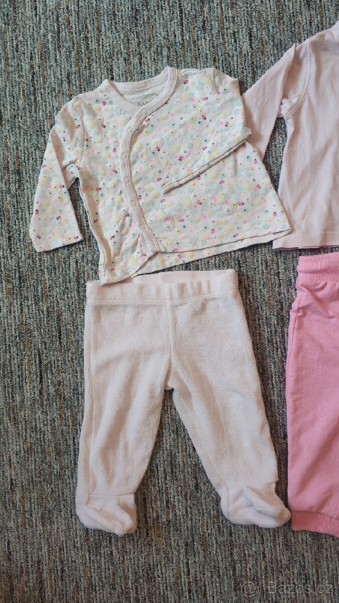 Set oblečení holčička vel. 74, cena za vše - 2