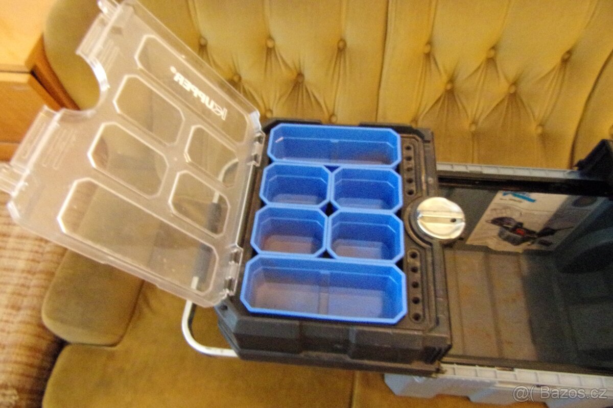 Bedna na nářadí na kolečkách - 2