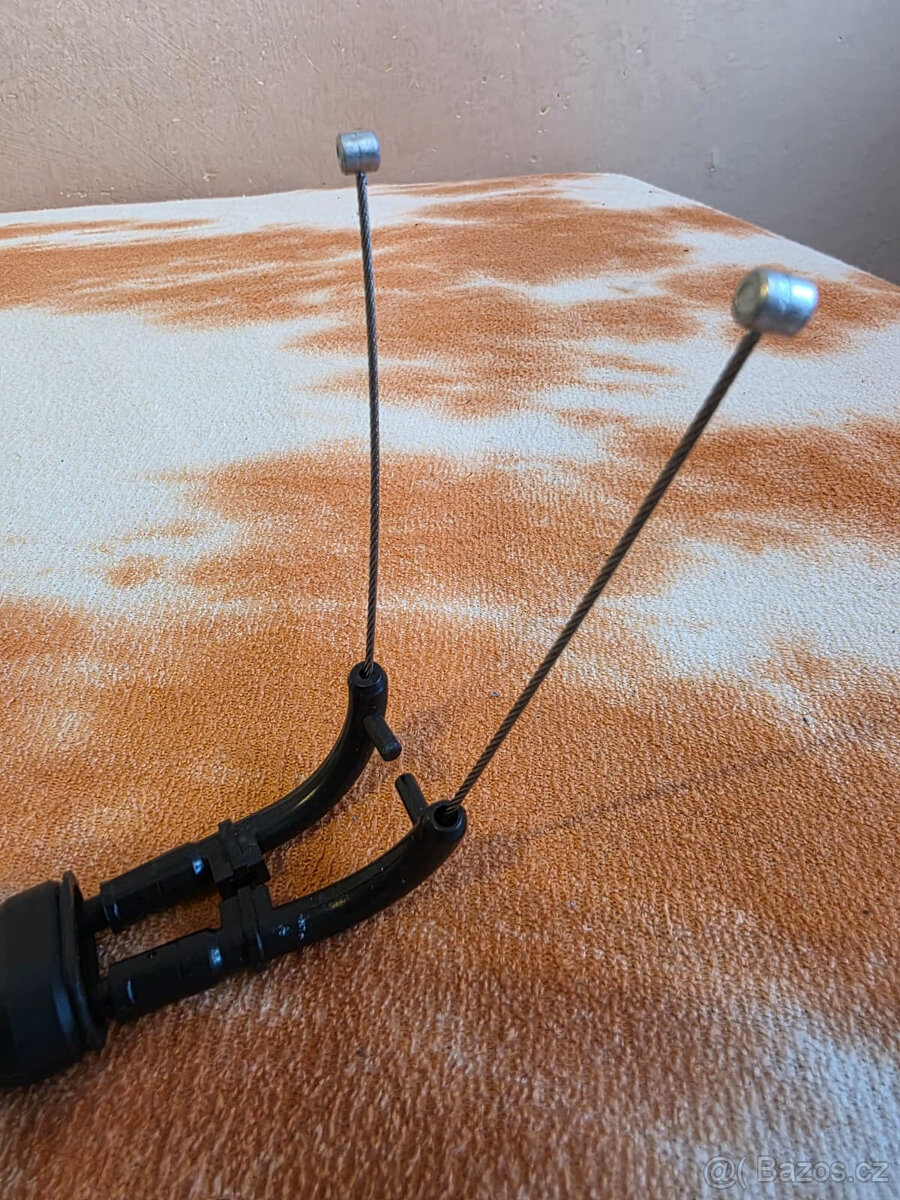 Prodám nová originální plynová lanka Yamaha YZF-R1 (RN04) - 2