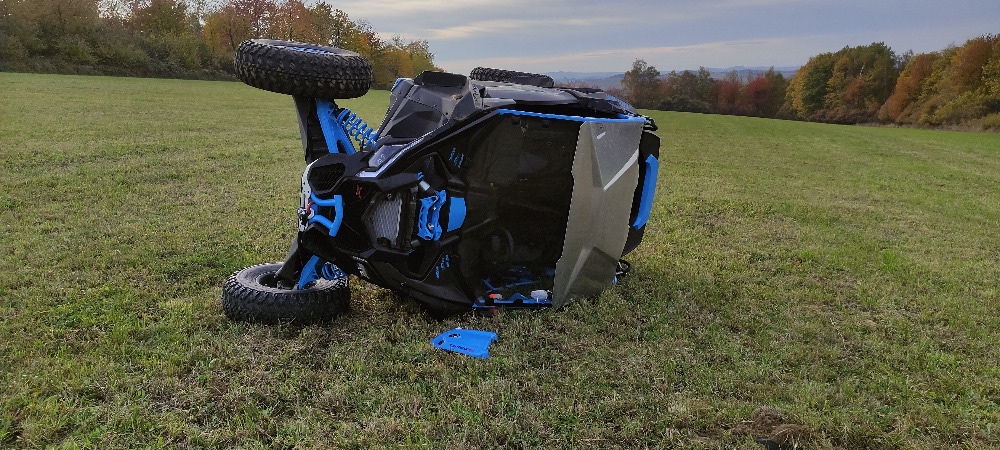 CAN AM Maverick X3 Turbo RC - pravé dveře - 2