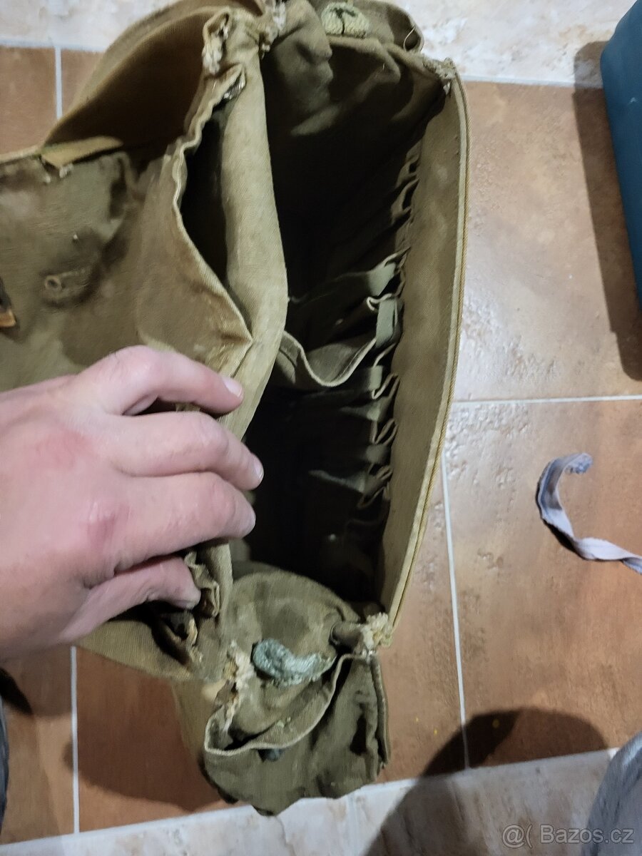 vojenská zdravotnická brašna - 2